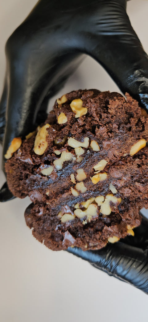 Walnuts Hug